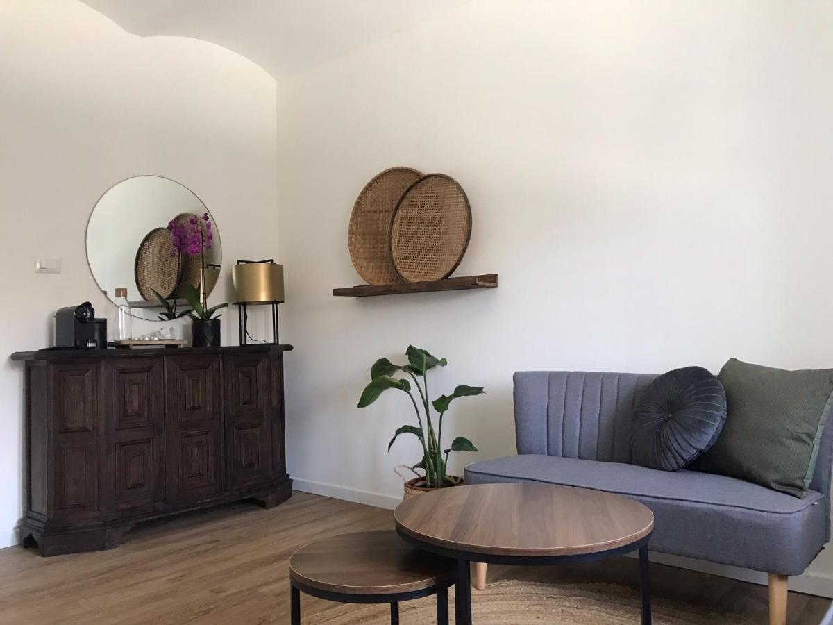 Sotto La Vigna Charm Stay Adults Only Vacation Suite Montegrosso d'Asti Екстер'єр фото
